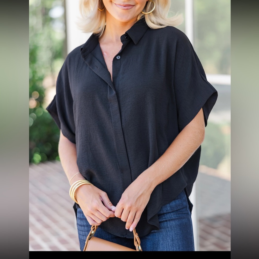 Umgee Black Button Down Women's Top